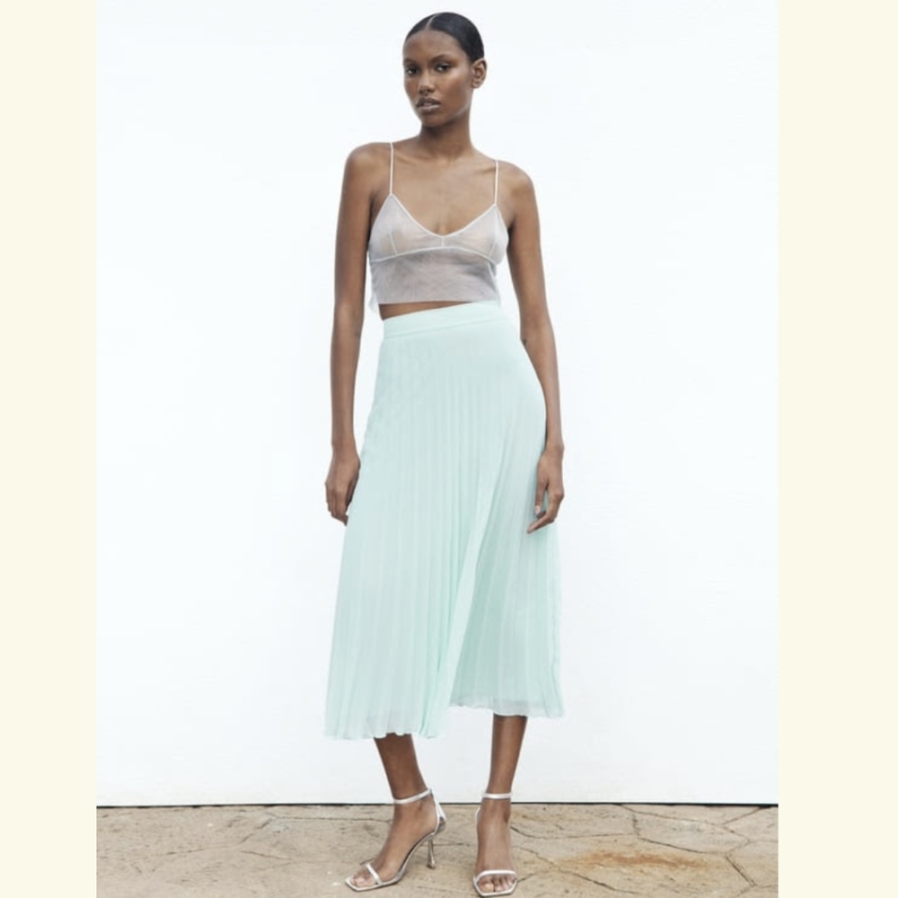 Zara Pleated Midi Skirt Medium